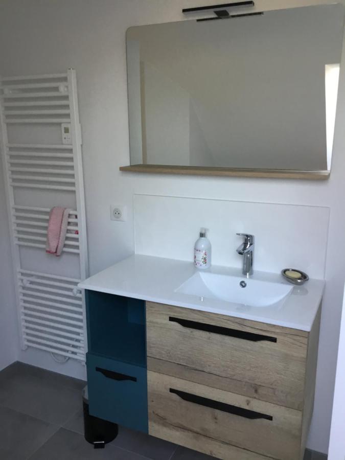 La Malvrais Apartment Janze ภายนอก รูปภาพ